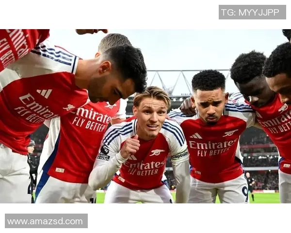 厄德高的崛起与挑战：从天才少年到足球世界的璀璨明星